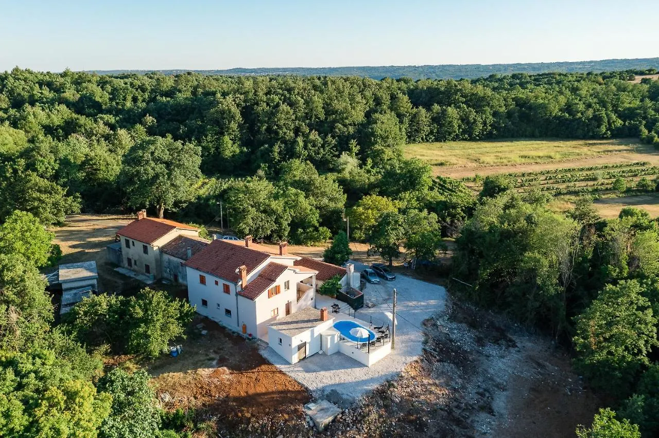 Villa Sky With A Private Pool Martinski